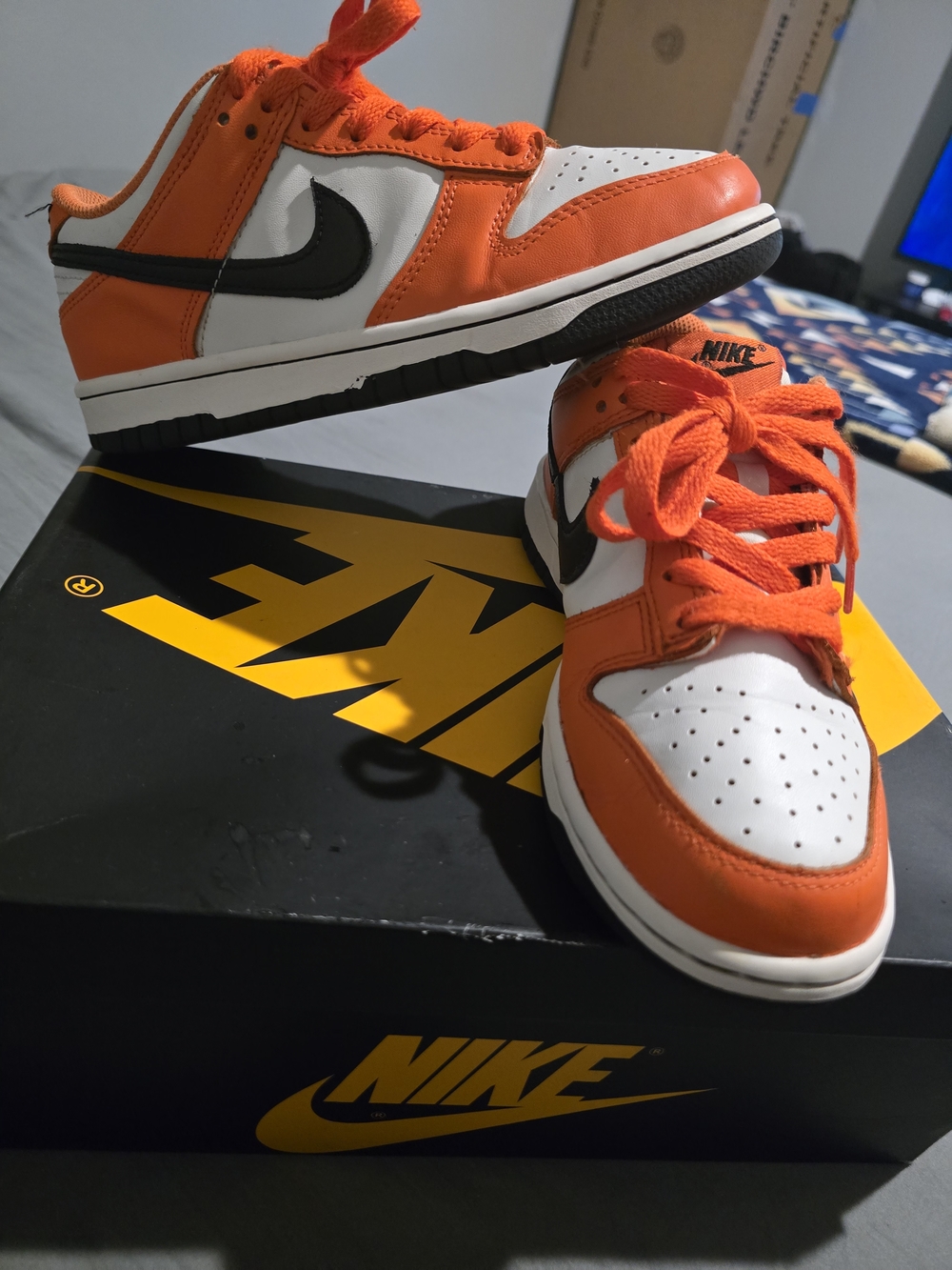 Nike Dunk Retro Low GS Halloween Safety Orange Sz 5Y Shoes RARE